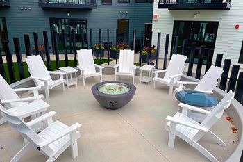 Aqua terrace w/ outdoor pool